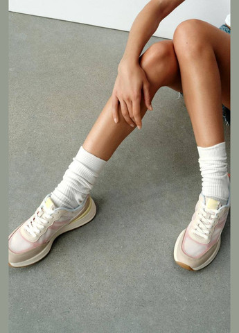 Кроссовки Zara бежевые (302497833)