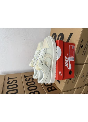 Бежевые демисезонные кроссовки мужские nike sb dunk laces pack/regal beige найк сб данк бежевые No Brand