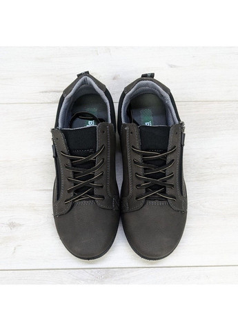 Коричневые демисезонные кроссовки мужские демисезонные эко-кожа Paolla