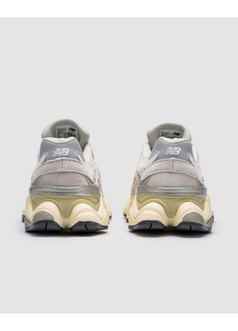 Білі Осінні кросівки чоловічі new balance 9060 white / silver нью беланс 9060 No Brand