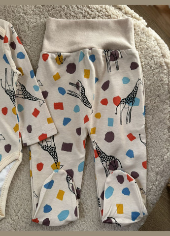 Світло-бежевий демісезонний набір боді та повзунки інтерлок No Brand Комплект двійка