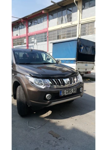 Дефлектор капота (2015-2019, EuroCap) для L200 рр Mitsubishi (392171695)