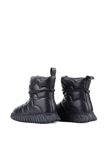 Зимние женские ботинки 2358-3 черная кожа Attizzare