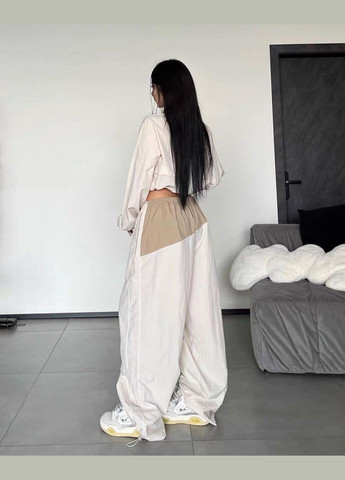 Жіночий стильний бежевий костюм комплект кофта з штанами плащівка літо стильний трендовий в корейському стилі No Brand костюм (284282583)