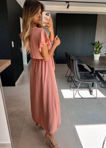 Розовое повседневный макси-платье с эффектом запаха-обманки а-силуэт Україна однотонное