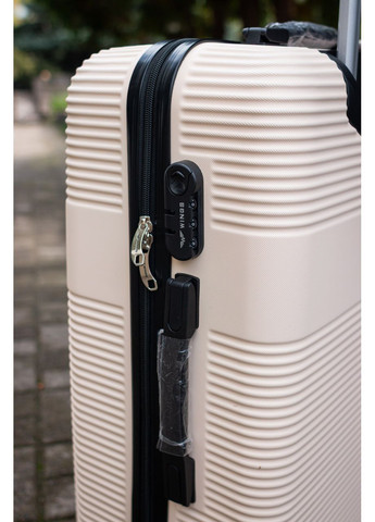 Валіза пластикова ручна поклажа XS, колір чорний Wings 5398 (365715883)