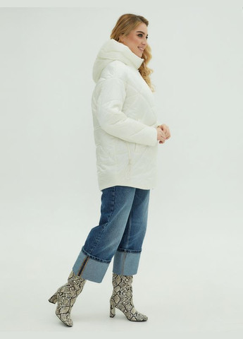 Молочна демісезонна куртка аміна Mirage