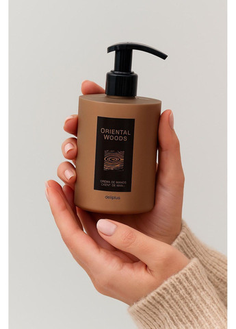 Крем для рук Oriental Woods 290 мл. Deliplus (370162340)