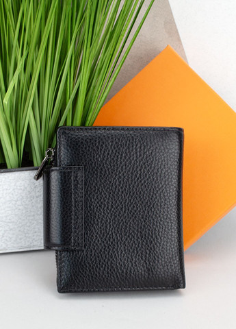 Жіночий шкіряний гаманець маленький Senior A899-9 чорний на магніті Sezfert (301202039)