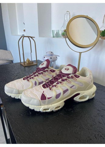 Бежевые демисезонные кроссовки мужские nike air max terrascape plus tan burgundy найк аир макс тн плюс No Brand