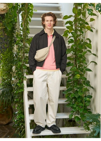 Черная куртка (482278) Uniqlo