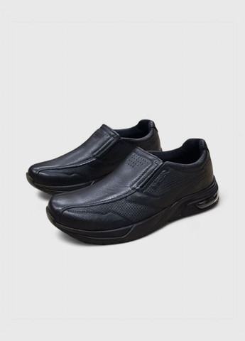 Чорні Осінні кросівки чоловічі шкіряні Pegada