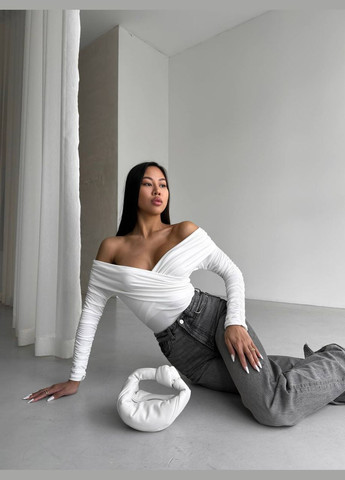 Женское стильное боди с декором. No Brand (307251437)