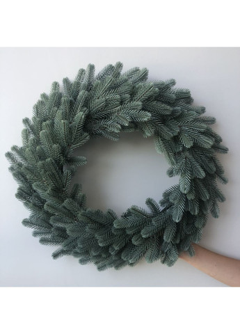 Вінок хвойний різдвяний SGH Traditional литий d-50 см блакитний HVOYA (366963674)