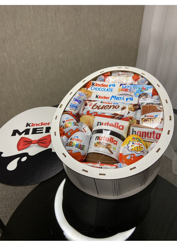 Подарочный набор "Kinder MEN" с любимыми сладостями, 31×25×9 см No Brand (360641533)