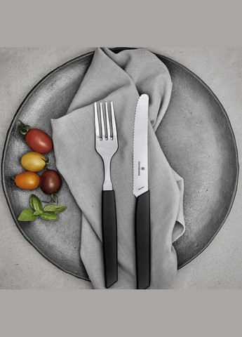 Ніж Swiss Modern Tomato and Sausage 11 см 6.9003.11W Victorinox (319662990)