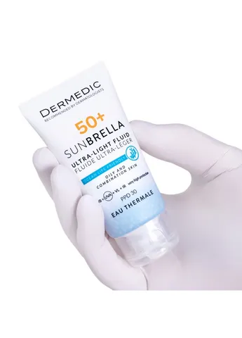 Засіб від засмаги Sunbrella Ультралегкий захисний флюїд SPF 50+ Для жирної та комбінованої шкіри 40 мл (5901643177560) Dermedic (391030731)
