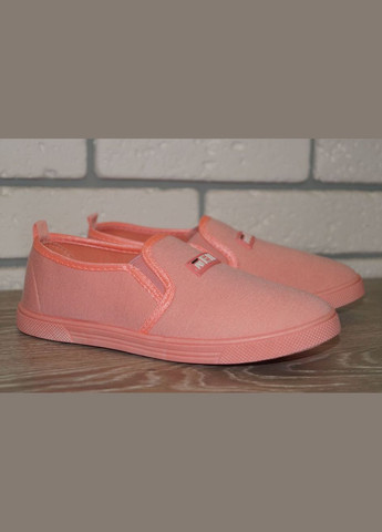 Персиковые слипоны текстильные для девочки персиковые Blue Rama с аппликацией, с логотипом