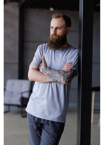 Пижама мужская футболка серый меланж + шорты HOMELY в клетку графит Handy Wear (337715532)