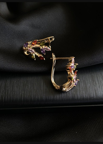 Сережки "Гілочка" англійський замок золотого кольору різнокольоровим камінчиком 31320 Fashion (335814450)
