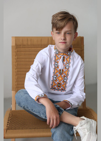Белая вышиванка для мальчика Piccolo узор геометрический (297439030)