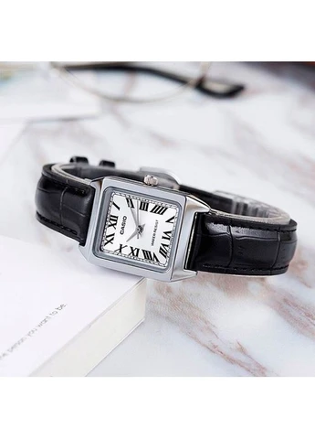 Жіночі наручні годинники Casio LTP-V007L-7B1 (322685426)