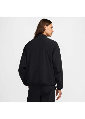 Черная демисезонная куртка мужская Nike