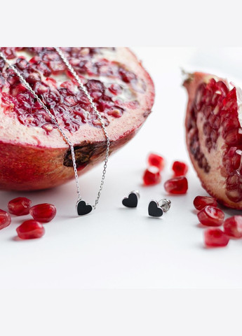 Комплект серебряный Серьга с черной эмалью серьги пусеты и колье с подвесом. No Brand (362177485)