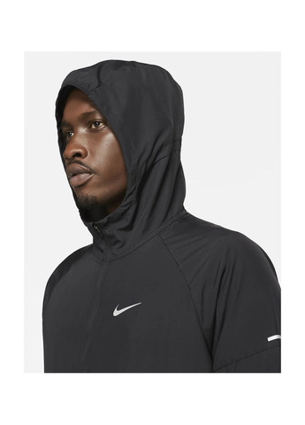 Чорна куртка чоловіча repel miler black Nike