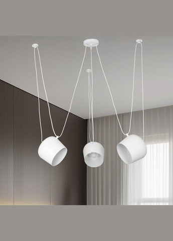 Підвісна біла люстра на 3 плафони (61-LZ03-3-S WH) No Brand (370070263)