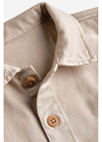 Бежевая классическая рубашка однотонная H&M