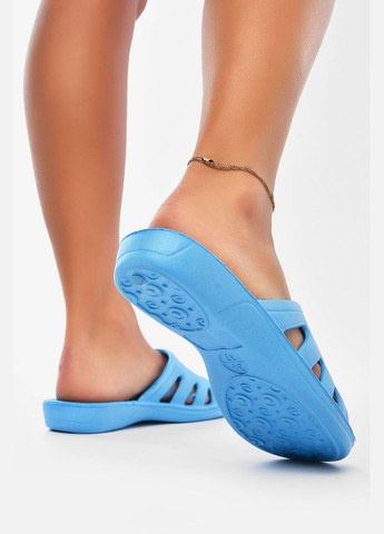 Шльопанці піна жіночі блакитного кольору Let's Shop (341483916)