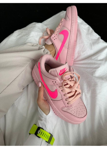 Розовые летние кроссовки nike sb dunk low triple pink найк сб данк No Brand