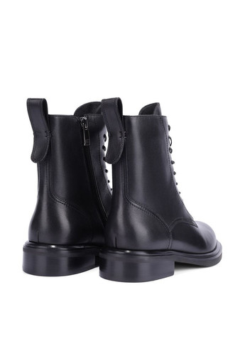 Осенние женские ботинки ft2408-601-1 черная кожа Attizzare