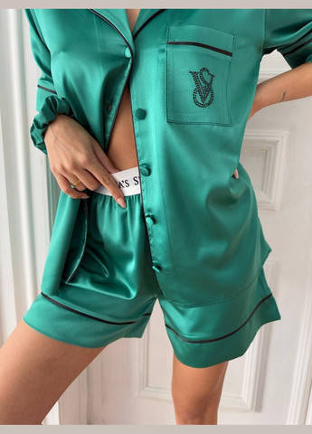Зелена всесезон стильний та затишний домашній костюм-піжамка сорочка + шорти Vakko