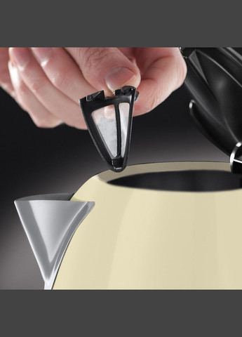 Електрочайник Colours Plus Classic Cream 20415-70 Russell Hobbs (314977569)