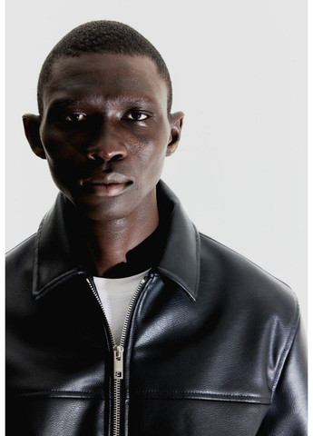 Черная демисезонная мужская куртка из эко-кожи обычного кроя н&м (57536) s черная H&M