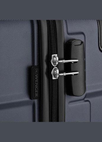 Чемодан AMPLAR Navy Blue Средний Wt653147 Wenger (372672015)