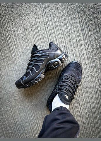 Черные всесезонные кроссовки мужские и женские nike air max tn plus terrascape black | найк аир макс тн плюс черные No Brand