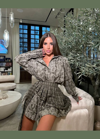 Оливкова (хакі) святковий, кежуал, коктейльна, вечірня жіноча сукня з баскою FINO Mode в клітинку