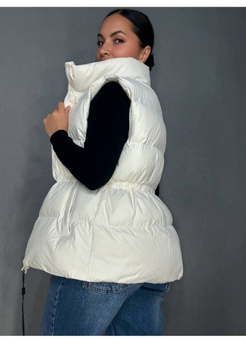 Жилетка женская 10006 длинная с затяжкой на талии молочная Lady yep (362641043)