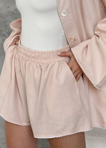 Изысканный легкий летний костюм двойка с украшением: оверсайз рубашка + шорты Tik-Tak (350607418)