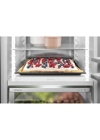 Холодильник LIEBHERR