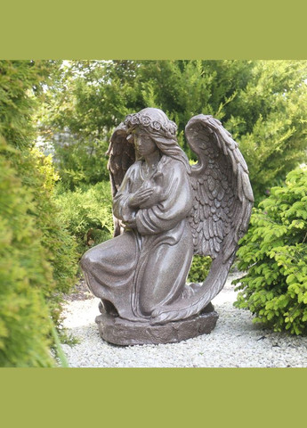 Садовая фигура Ангел с сердцем красный гранит 76х60х60 см (ССПГ000071) Гранд Презент (285720631)