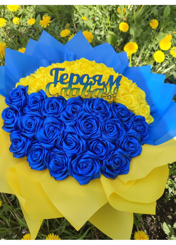 Букет з атласних стрічок No Brand (368672317)