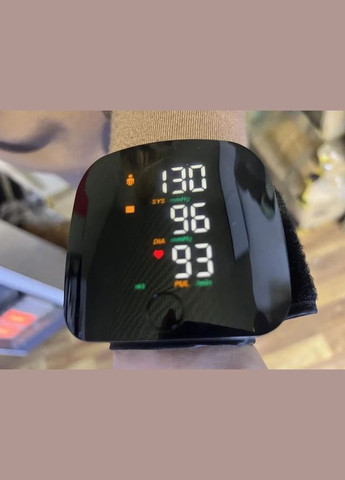 Тонометр на запястье с голосовым оповещением Blood Pressure Monit прибор для измерения давления Good Idea (305743930)