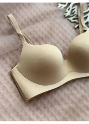 Бежевий безшовний жiночий бюстгальтер бежевого кольору 36866 Fashion мікрофібра
