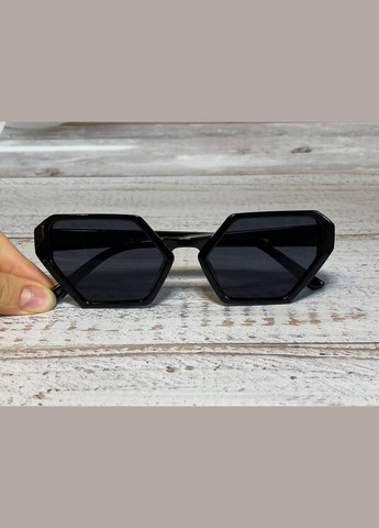 Окуляри жіночі сонцезахисні чорного кольору кошаче око з вуглами LIGHT (315889505)