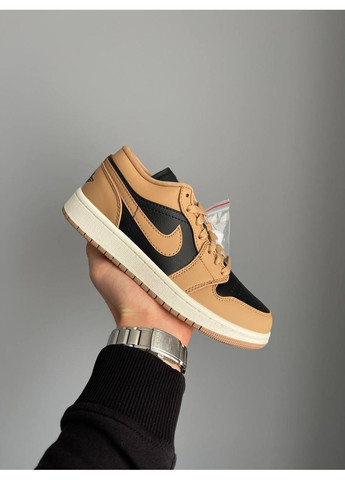 Коричневые демисезонные кроссовки мужские и женские nike air jordan 1 low gs "desert" | найк эир джордан 1 коричневые No Brand