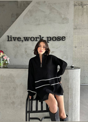 Чорний демісезонний подовжений жіночий светр на блискавці чорного кольору 30468 No Brand